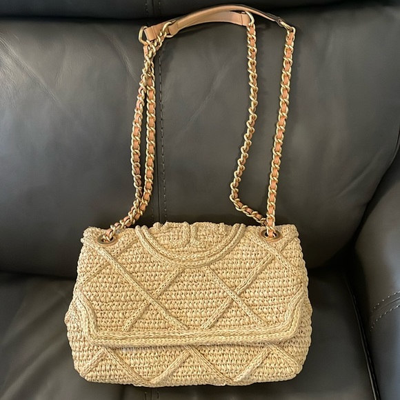 Tory Burch Handbags - Tory Burch Fleming Raffia Shoulder Bag